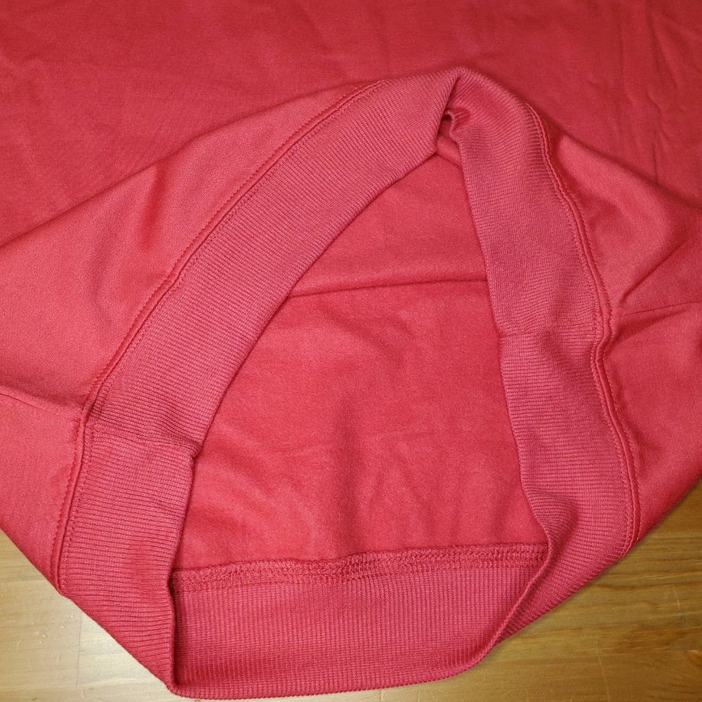 gm - Women's Camaro Graphic Sweatshirt -Size M Raspberry wine - Picture 3 of 9